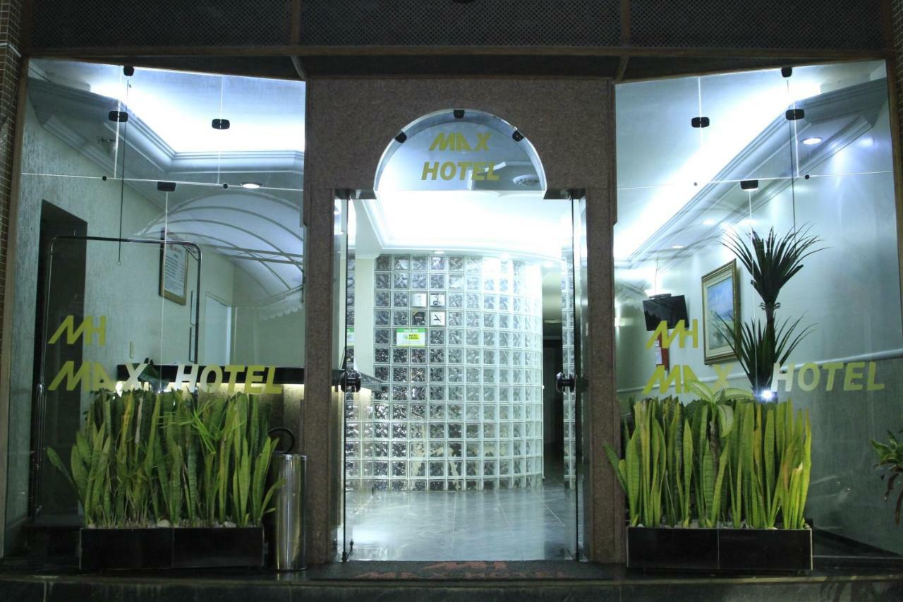 麦克斯酒店 Núcleo Bandeirante 外观 照片